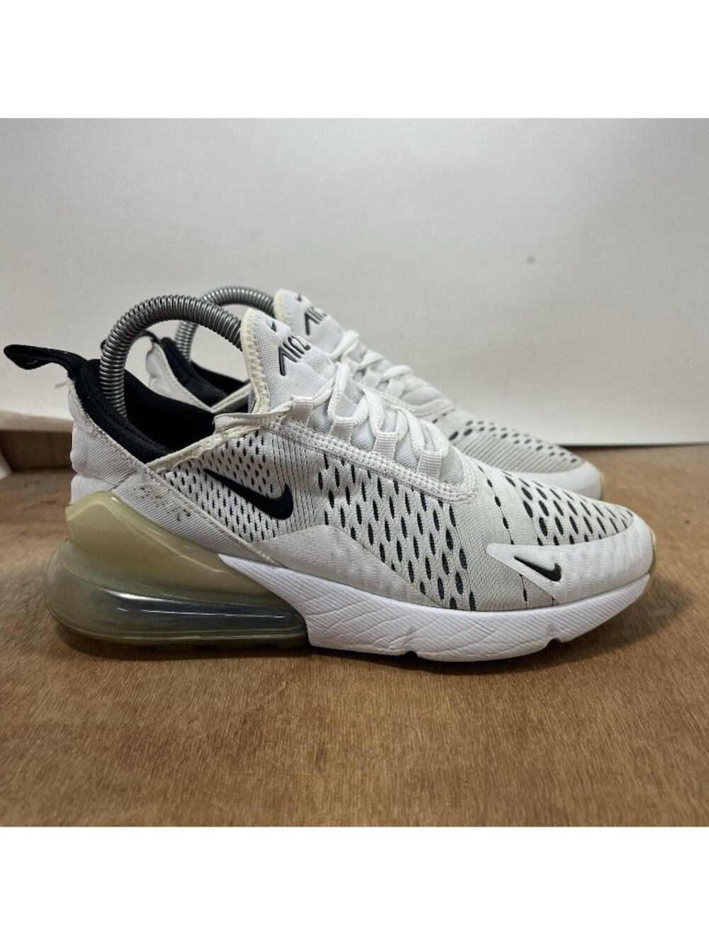 Nike Air Max 270 White Black Women's Size 6.5 Running Shoes AH6789-100